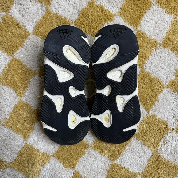 Adidas Yeezy Boost 700 WaveRunners Size 9 - Picture 4 of 10